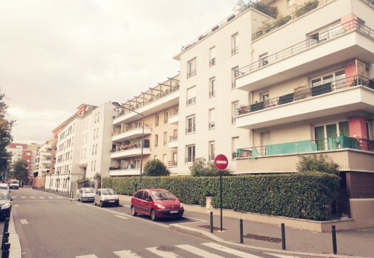 3 P, 66m2, 200 mètres métro,Parking