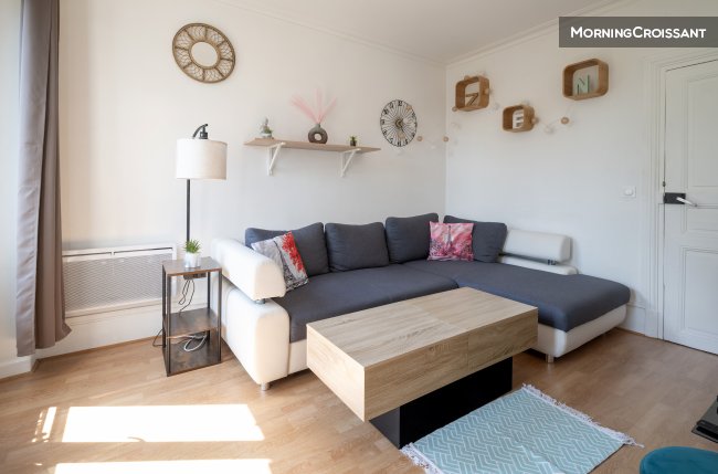 Appartement lumineux dans Paris 9è