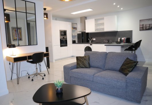 A 400 m de l'INSEAD - T2 de 57 m²